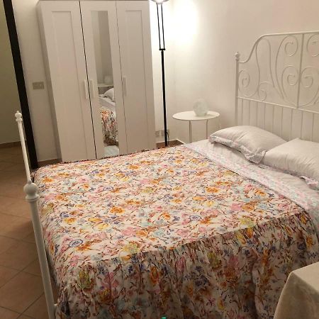 A Casa Di Lory Moncalieri Bagian luar foto